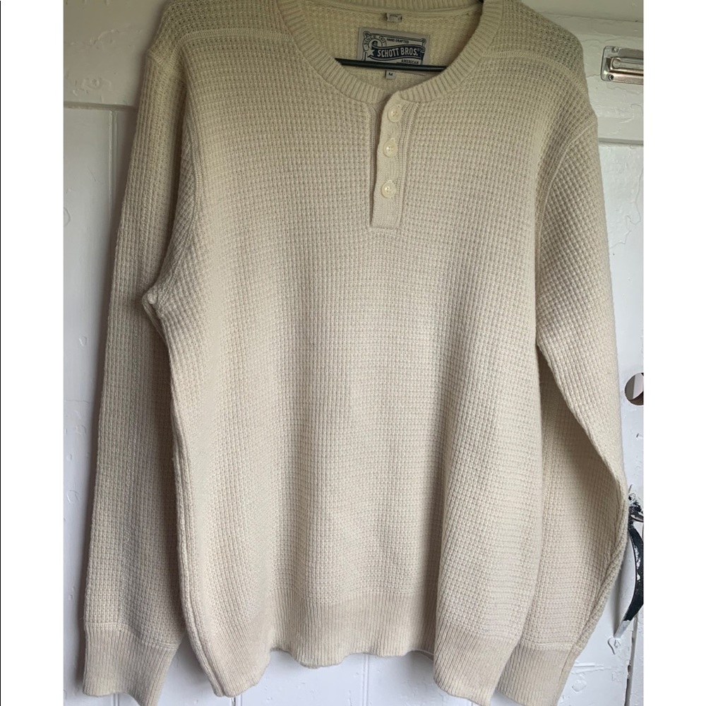 Schott Bro’s NYC Thermal Sweater ❄️
